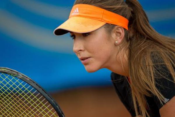 Ů�������������� �����һ����˭