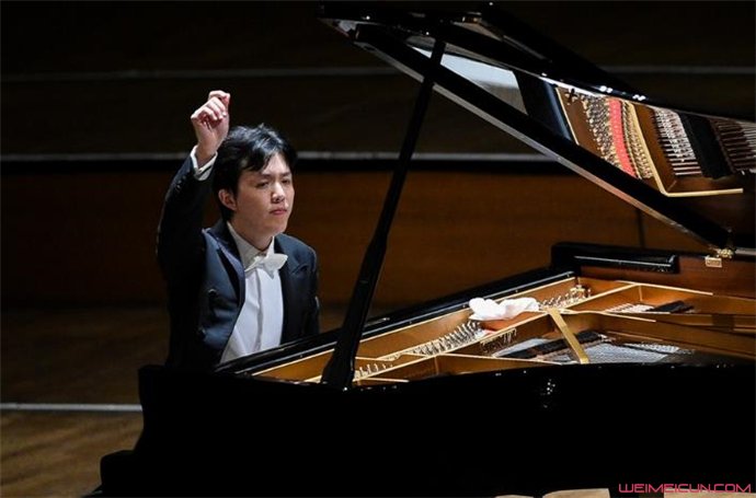 李云迪和郎朗世界排名谁更高 他俩到底有多强