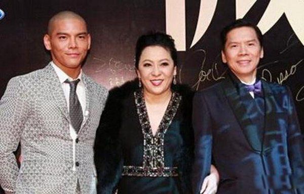 ��ǿ����۵�ʵ�������ж��? �������˾�Ȼ�ڱ��������