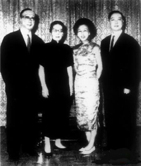 ��С����ʵ��Ƭ ��С����Ƭ����û�°�����ô����