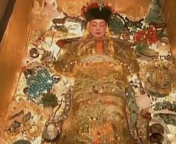 �й�δ��֮����ʵ���� ��ɽ�տ�����ô���ɵ�