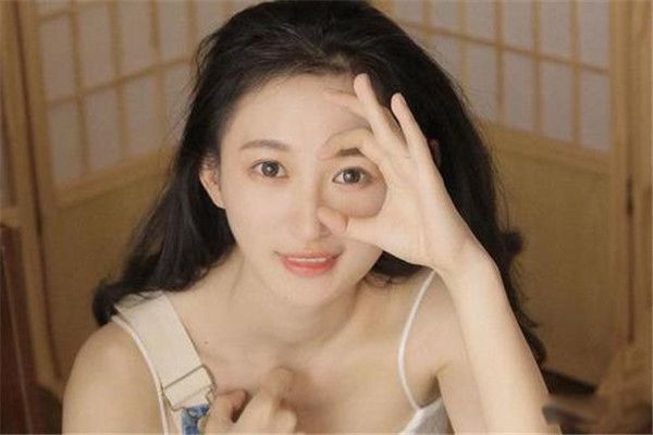 Ů�˸�����������ʲô���� ˫�°ͻ��������ǳ�����