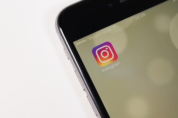 ins��ʲô ��ͬ����ĺ��岻һ��,���罻��������˼