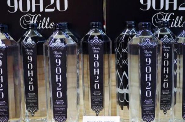 �ȷ���ɽׯ90H20��Ȫˮ����Ǯһƿ �ų����������Ŀ�Ȫˮ