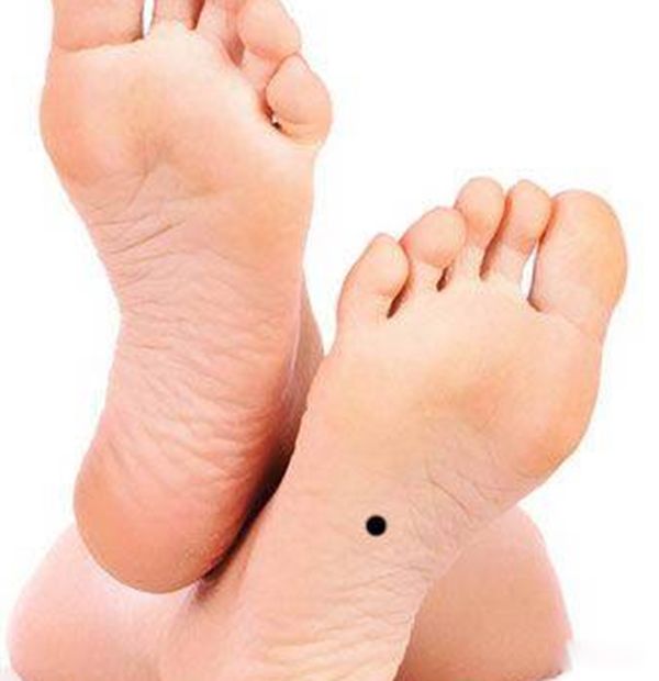 男人10处有痣是富贵痣图解 耳朵有痣的男人代表什么意思