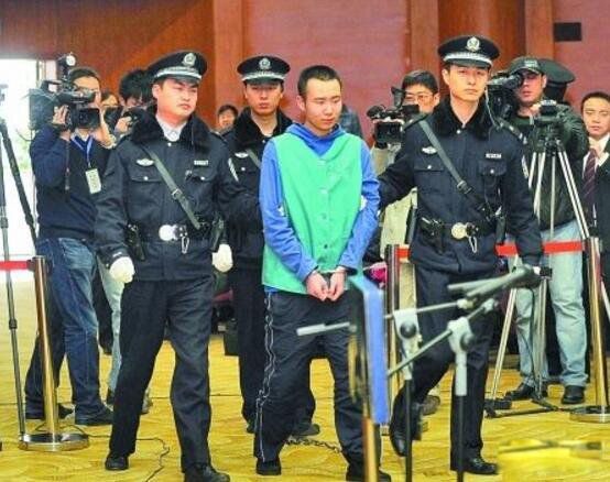 ҩ�����¼���ʵ�����򼰾��� �����ľ���ʱ����ʾ������