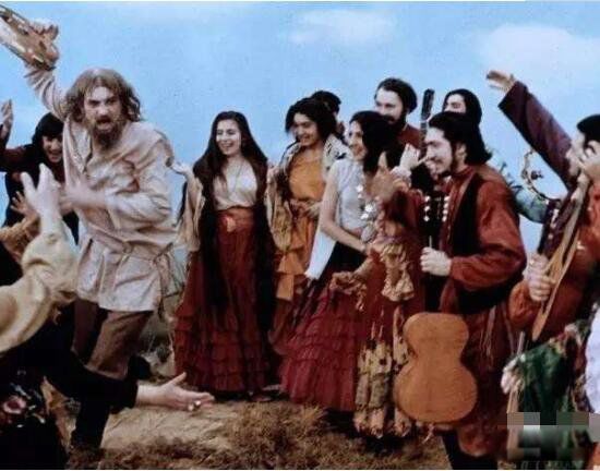 ���˾޾���ս����˹��Ů ��˹�վ���ʥ�˻�����ɮ