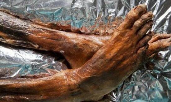 ��������Ư����ʬ�� ���˰´ĸ�ԭͼ����