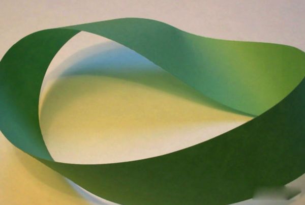 ������ƿ�Ǽ�ά�ռ�˭������ �ṹ�ɱ���Ϊʲô