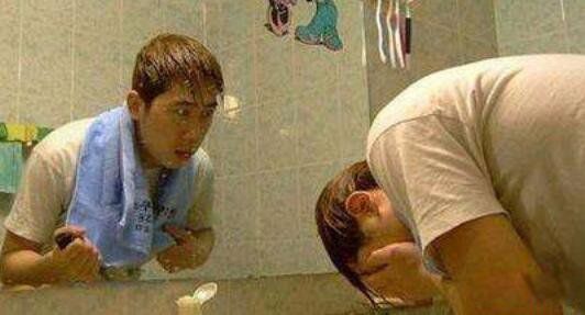 ���ϲ����վ����п�ѧ������ ����˵���ϲ����վ��ӵ�ԭ��