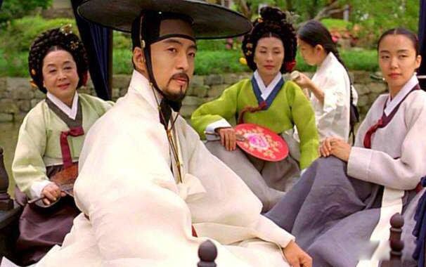 ����r�����Ƶ�Ӱǰʮ�� ��Ϊ����ľ���˪������