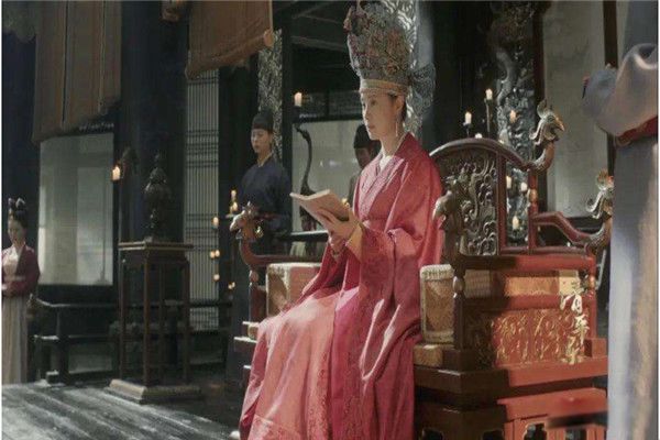 ����ʺ��� �������ʵ��ʷ��ƽ�¼�