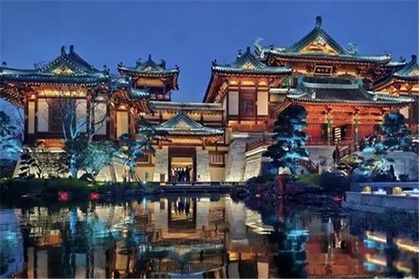 �й��˴�Ŷ����İ˸� ��ʷʮ�ֵ��ƾú���ռ�ĸ�