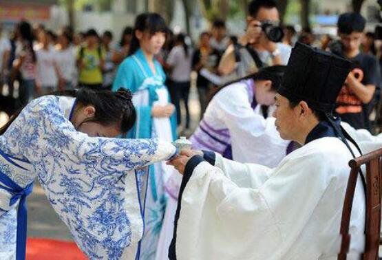 ʦ����ʦ����ʲô��ô�ƺ� ��ʦ����Ӧ�ý�ʦү