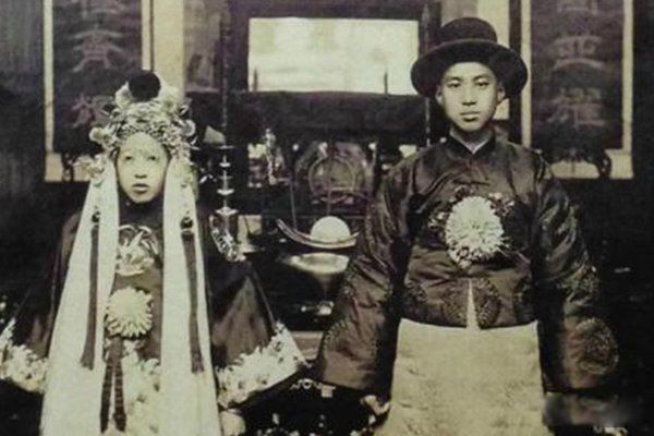 史上最吓人的冥婚照片 山西冥婚照片是真是假