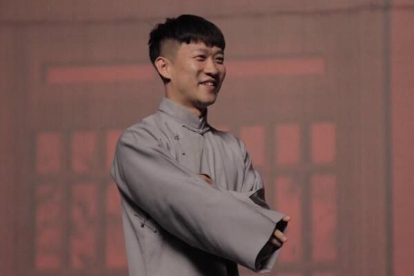 曹云金和郭德纲是怎么回事 曹云金为什么叛出师门