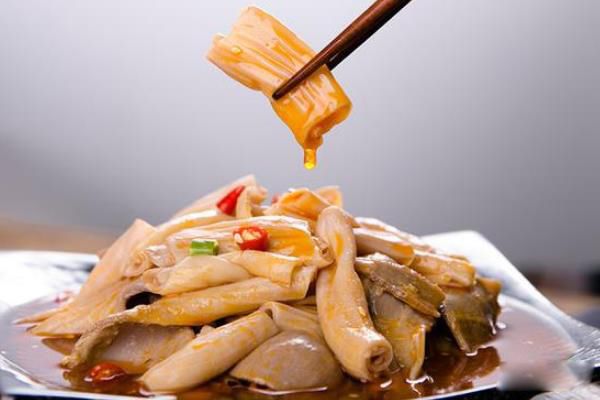 ��쳦Ϊʲô�ǽ��� ��������ʵ����ȴ�ǳ�����