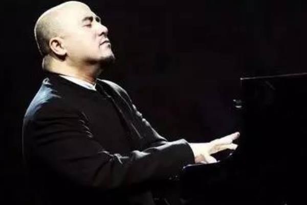 中国年轻钢琴家排名及照片 国际上最知名的还是朗朗