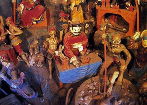 ����18����ʵ��Ƭ 18�������Ĵ�����