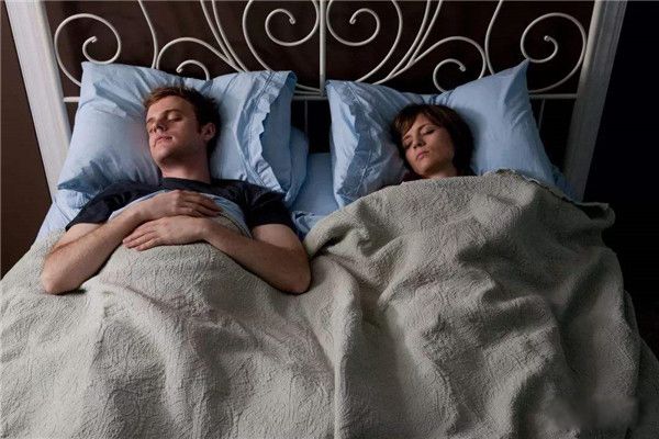 ˯һ�Ŵ��еĲ���Ů������� �ܲ�����סȡ���ڸ���