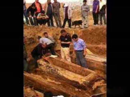 �����ڳ��峯�ٷ���ʬ����˭ �����峯��ʬ�¼�����