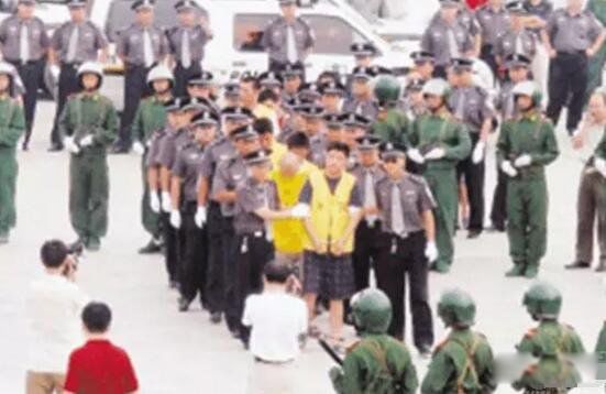 ����˯����Ů����ͼ ��������ү�Ĵ������