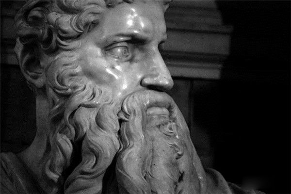 ���ո���ǰ���ܺͺ����ܶԱ� �ڸ��������Ϸ�����