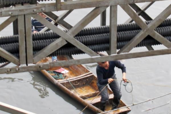 �ϲ�һ�з�ʬ�� ���ϱ���������������ı��������