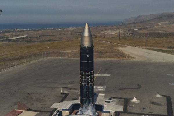 ��������ǿ���������а� ɳ��ը���������ж��