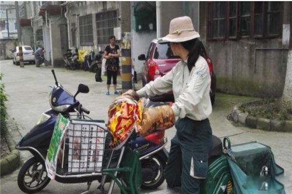 �蹷ҧ�˷�����ʵ�¼� ʮ����ͻ���蹷ҧ���¼�