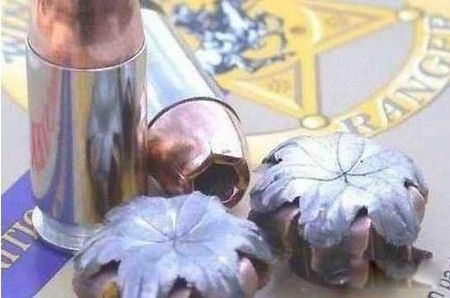 ����������ײе��ӵ� ��ķ������ͼƬ�˺�������