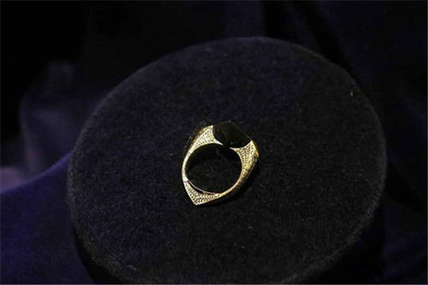 ����ħ�Ļ����ֱ���ʲô ��ķ����¶����ռ��൱����