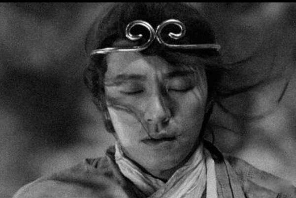 �������㿴�Ǹ��˺���һ��������˼ ����������˭��������������