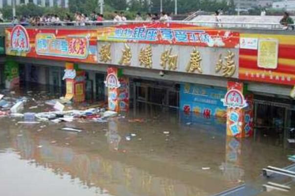 ��������718�����¼���ˮ������һƬ��ʬŮ������(ҥ��)