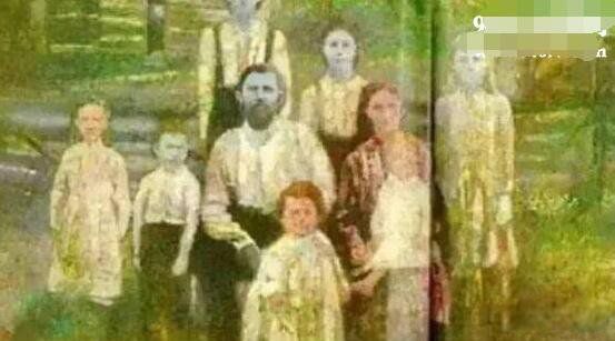 �������Ƿ���ʵ���� ������쵼��ȫ��������ɫ