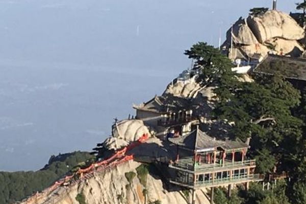 奇险天下第一山之称的是哪座山 天下第一山是泰山还是黄山