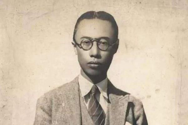 ������������ �ټ��������յ���Դ����ʷ