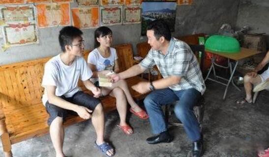 �����ܰ��������� �Ĵ���ѧ������ִ������