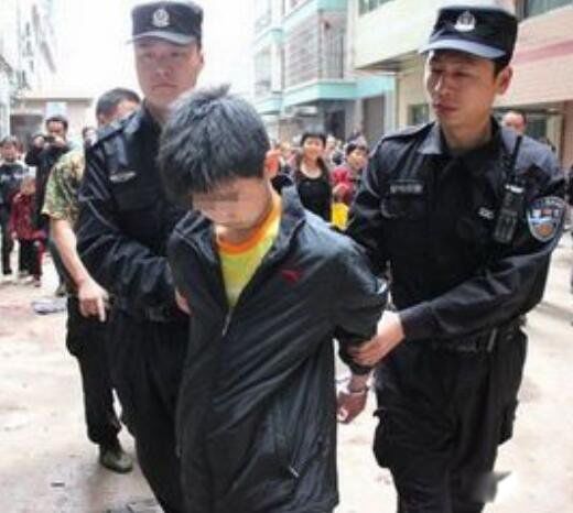 �����ܰ��������� �Ĵ���ѧ������ִ������