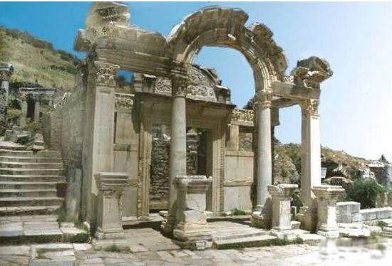 Ħ����˹��Ĺ��Ĺ������˭���� Ħ����˹ΪʲôҪ��һ����������