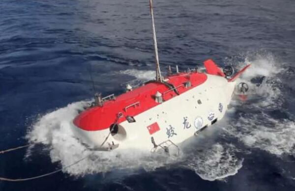 �й���������Ǳ�����Ƕ����� ����Ǳˮ����������ˮ����������Ǳ���Ϊ