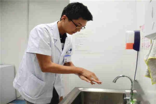 �߲�ϴ�ַ�ʱ��ȫ����Ҫ������ �߲�ϴ�ַ���������ϴ��˳��