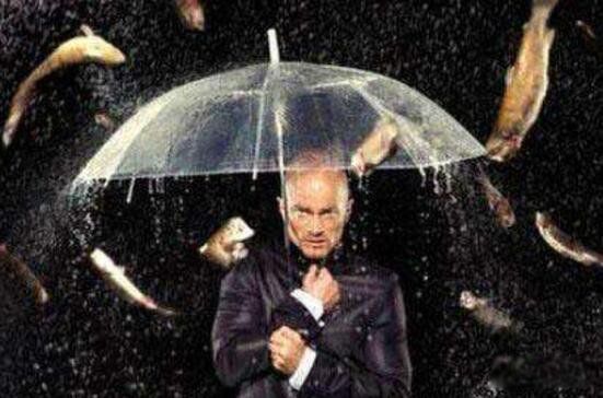 空中降鱼最早出现在哪里 空中降鱼的诡异天气是什么原因