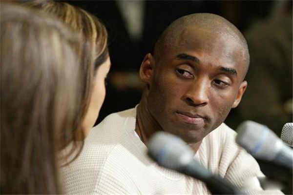 �Ʊ�ӥ���¼���ϸ���� Ů���ǿ�������˭��ô����