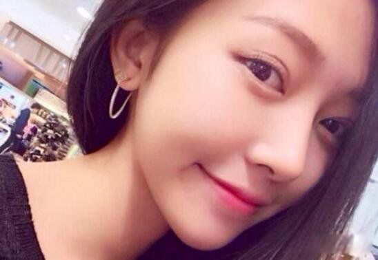 Խ������Ů��ѧ����˭ ��ֵ�������Ļ���