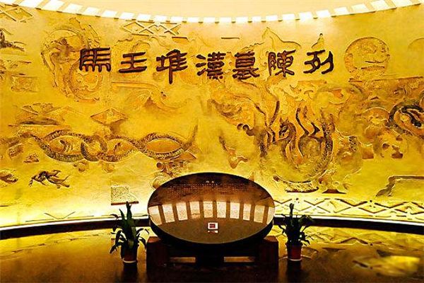 �й��˴��漣���İ˴��漣 ���ﳤ���ܳ��ȴﵽ��ǧ�߰ٹ���