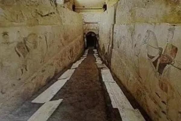 ����Ĺ��˭��Ĺ��ʵ������ �ع�һ�Ŵ�Ĺ����ô�����ֵ�