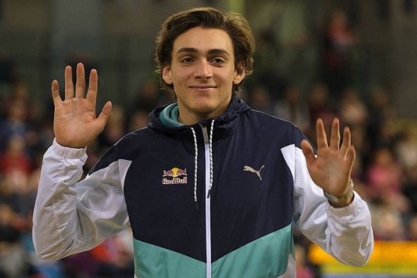 ���ӳŸ����������¼��������˭ ��óɼ�����35��ˢ�¼�¼