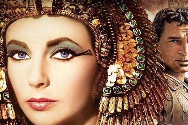 伊丽莎白泰勒的眼睛到底是什么颜色 伊丽莎白泰勒紫色眼睛有多稀有