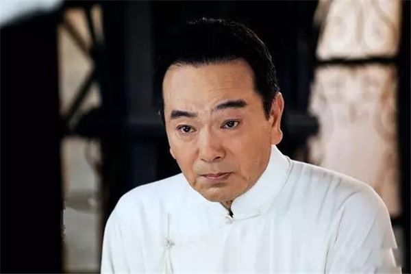 必成大器的人面相特征详细介绍 耳垂厚大的人福份比较大